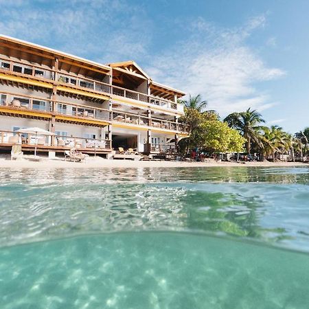 The Beach House Boutique Hotel West End Exterior photo