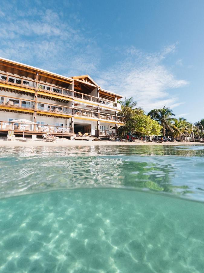 The Beach House Boutique Hotel West End Exterior photo